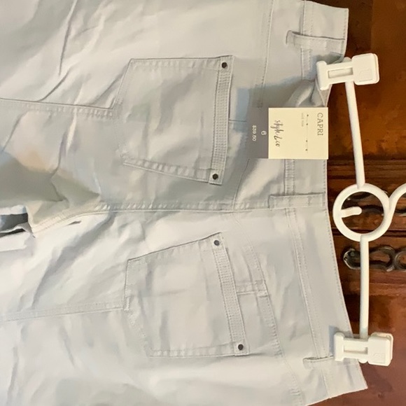 NWT Style & Co core capris size 6. Very light gray almost looks taupe. - Picture 4 of 6